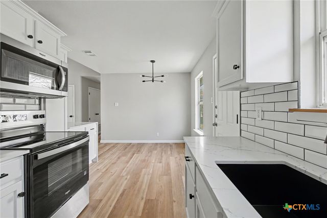 2701 Cross Timber, Killeen, TX 76543