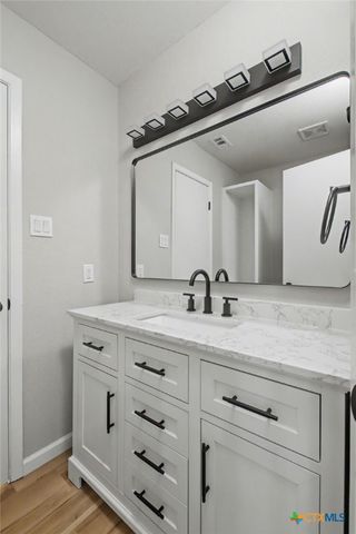 2701 Cross Timber, Killeen, TX 76543