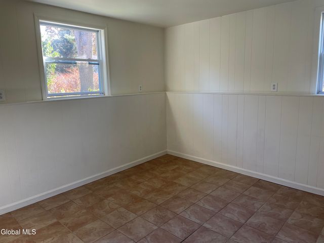 25 Pine Street, Bethlehem, NY 12203