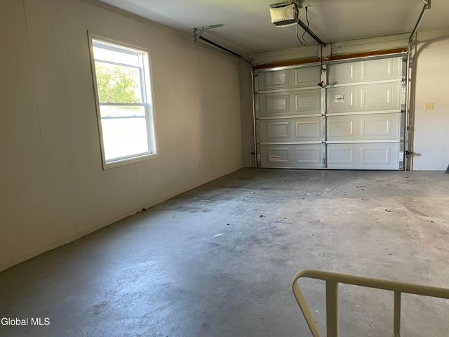 25 Pine Street, Bethlehem, NY 12203