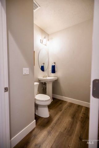 882 E Pascua Dr, Kuna, ID 83634