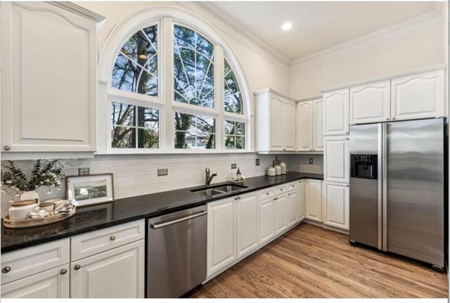 802 Ciiftin Heights LN NE, Atlanta, GA 30329