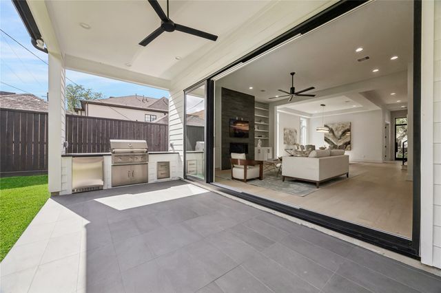 2205 North Boulevard, Houston, TX 77098