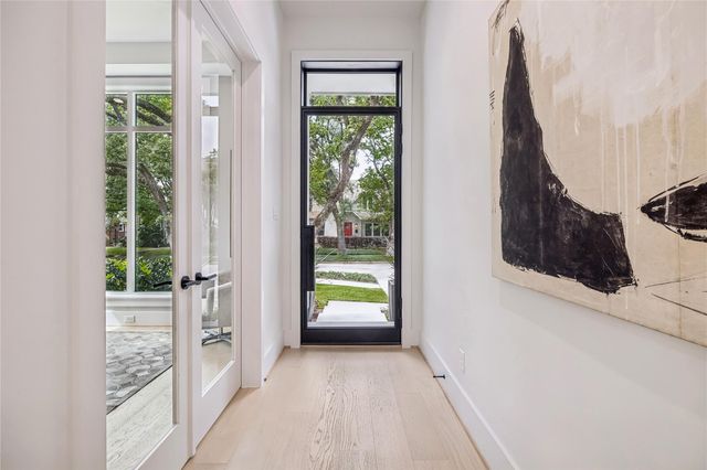 2205 North Boulevard, Houston, TX 77098