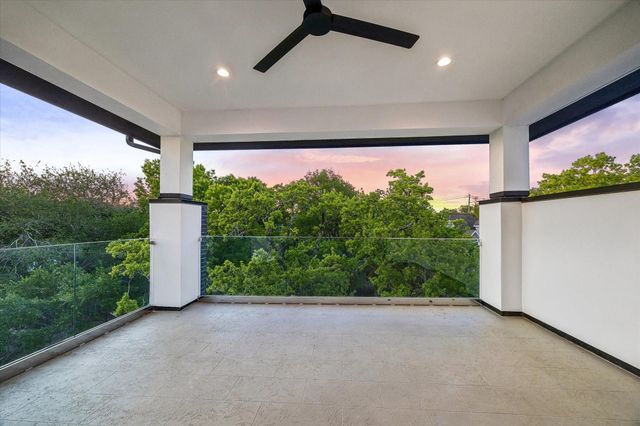 2205 North Boulevard, Houston, TX 77098