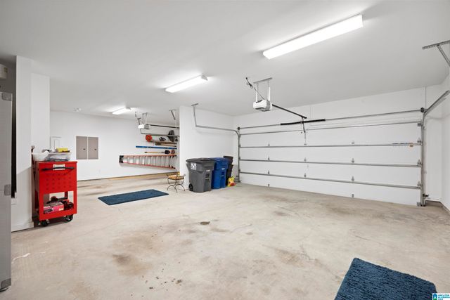 2021 KINZEL LANE, Hoover, AL 35242