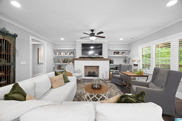 2021 KINZEL LANE, Hoover, AL 35242
