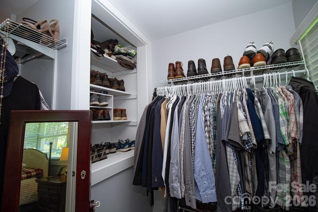 36 Clarendon Road, Asheville, NC 28806
