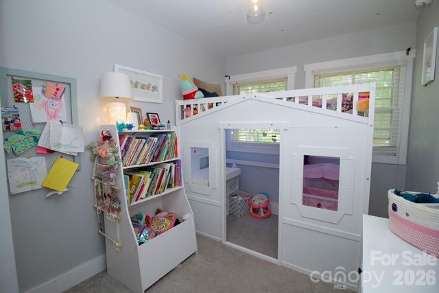 36 Clarendon Road, Asheville, NC 28806