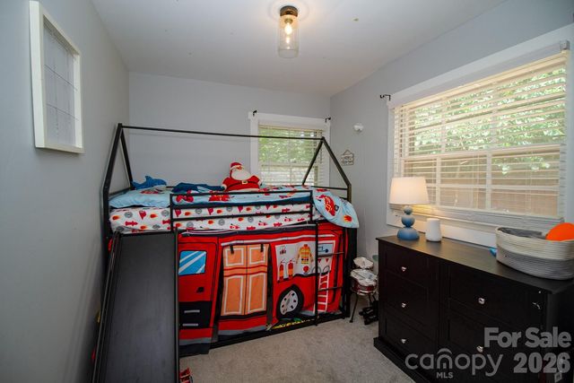 36 Clarendon Road, Asheville, NC 28806