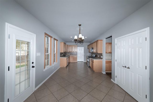 184 Tulip CV, Kyle, TX 78640