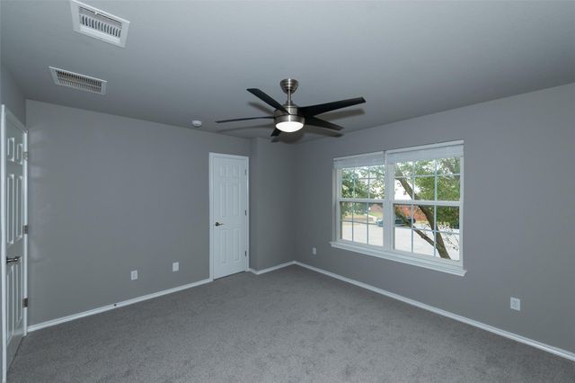 184 Tulip CV, Kyle, TX 78640