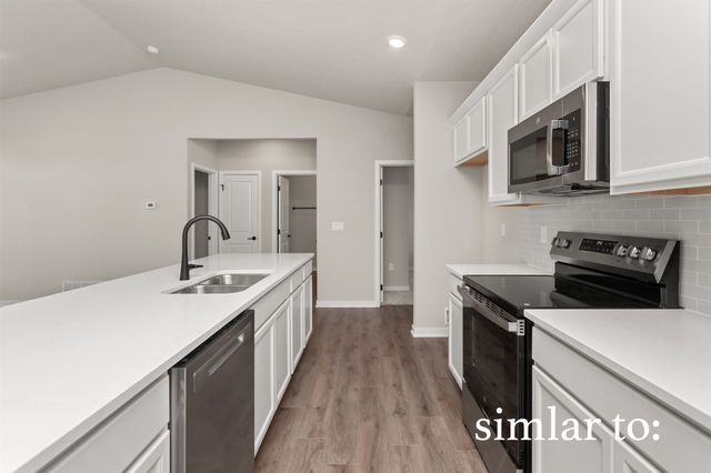 9443 Emilia Lane, West Des Moines, IA 50266