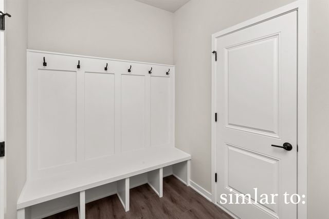 9443 Emilia Lane, West Des Moines, IA 50266