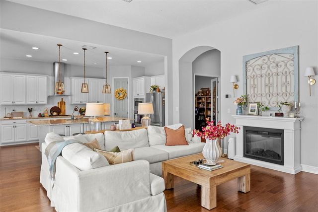 1001 SONESTA AVENUE, Brandon, FL 33511