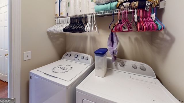 1511 Paramount Lane, Sugar Hill, GA 30518