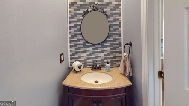 1511 Paramount Lane, Sugar Hill, GA 30518