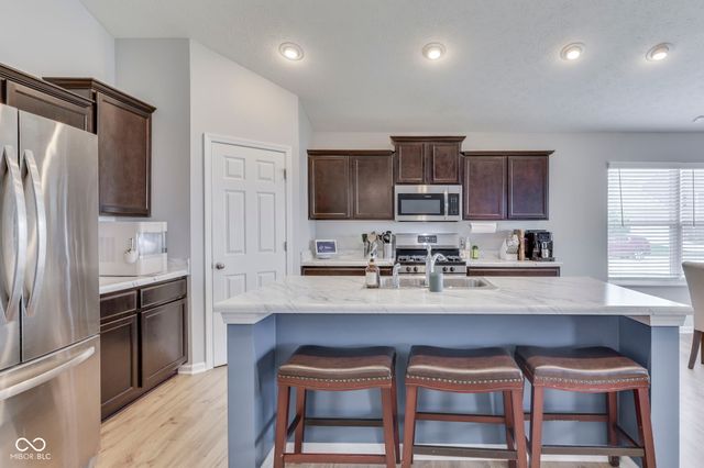 4338 Rhapsody Lane, Indianapolis, IN 46235