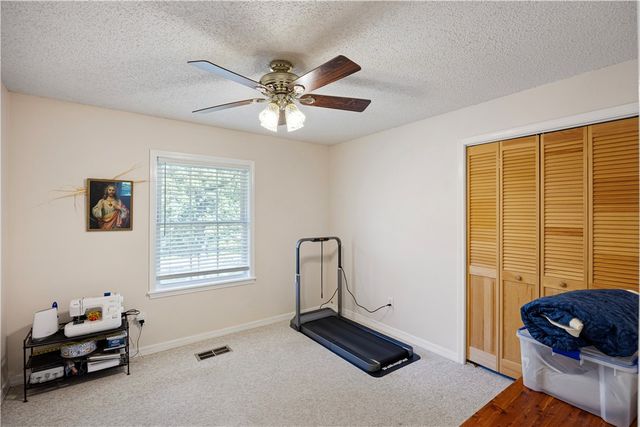 832 Hide-A-Way Lane, London, AR 72847