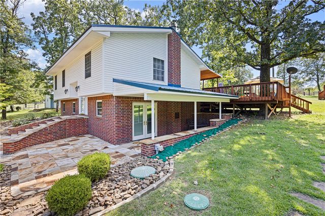 832 Hide-A-Way Lane, London, AR 72847