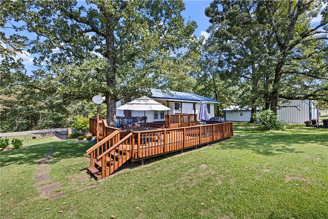 832 Hide-A-Way Lane, London, AR 72847