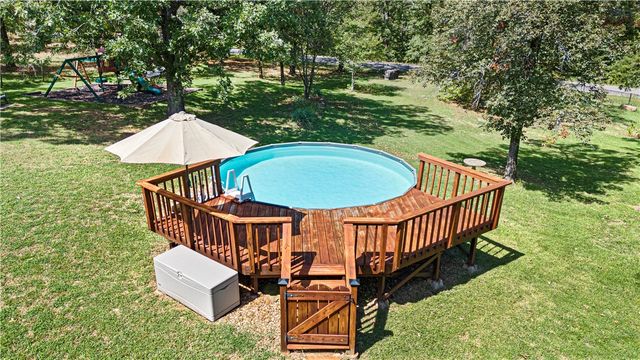 832 Hide-A-Way Lane, London, AR 72847