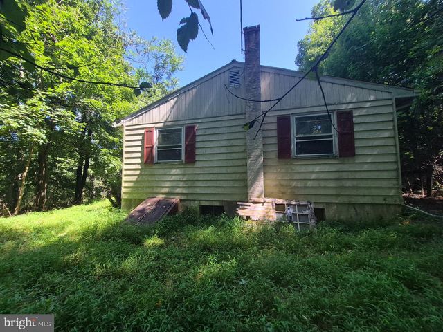 570 MULLEN HOLLOW RD, Birdsboro, PA 19508