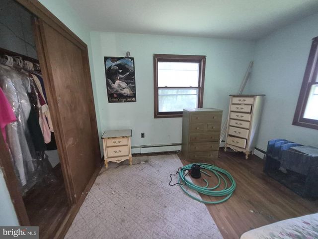 570 MULLEN HOLLOW RD, Birdsboro, PA 19508