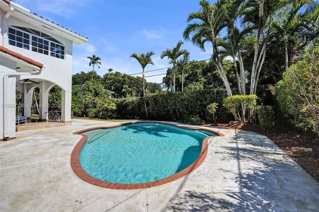 1534 Palancia Avenue, Coral Gables, FL 33146