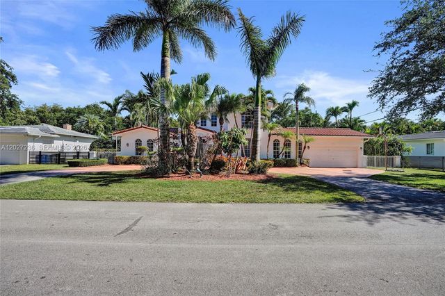 1534 Palancia Avenue, Coral Gables, FL 33146
