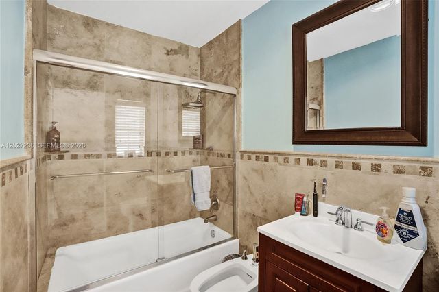1534 Palancia Avenue, Coral Gables, FL 33146