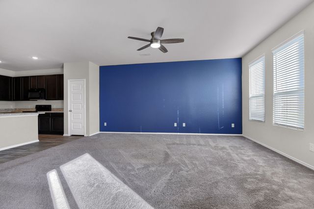 813 Billups Drive, Van Alstyne, TX 75495