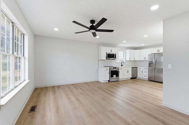 1264 Tuckahoe Dr, Nashville, TN 37207