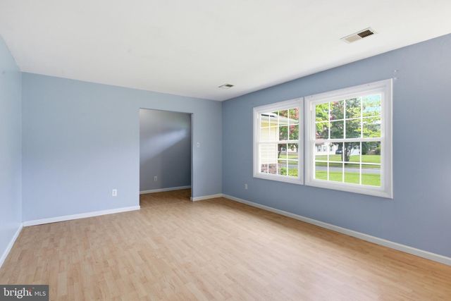909 FOWLER CT, Waldorf, MD 20602