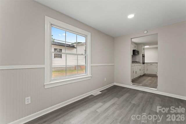 2909 Glendale Avenue, Kannapolis, NC 28081