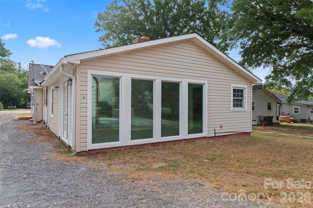 2909 Glendale Avenue, Kannapolis, NC 28081