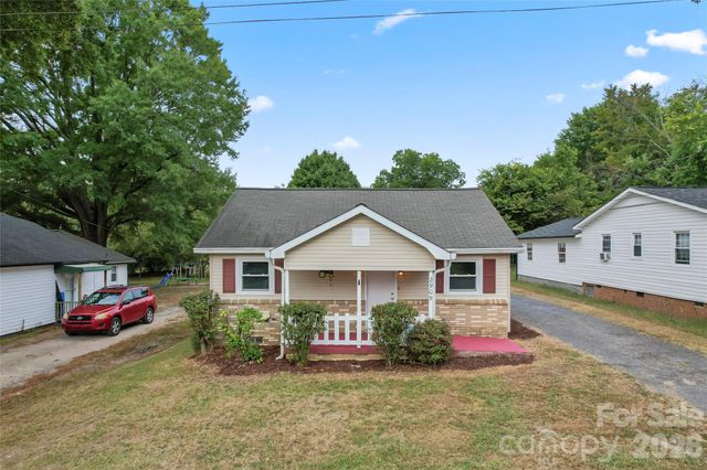 2909 Glendale Avenue, Kannapolis, NC 28081