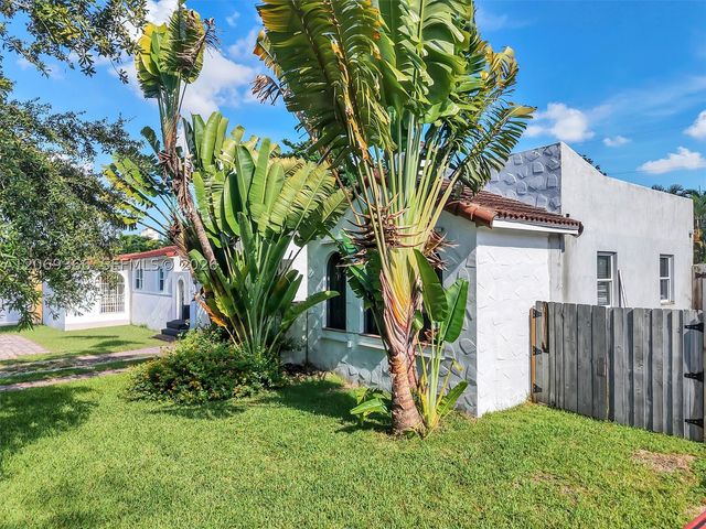 3605 SW 18th Ter, Miami, FL 33145