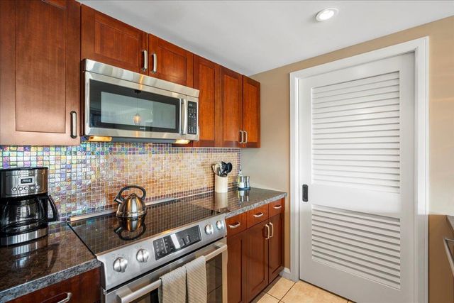 130 Kai Malina Pkwy NR326, Lahaina, HI 96761