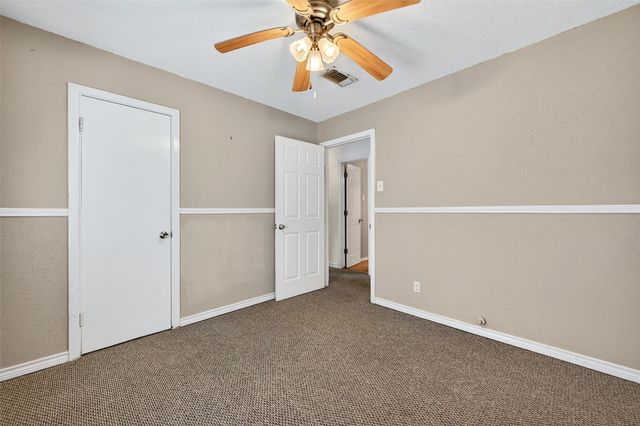 606 S Gordon Street, Sherman, TX 75092
