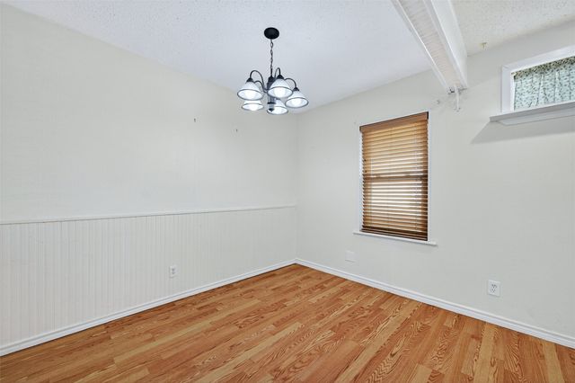606 S Gordon Street, Sherman, TX 75092