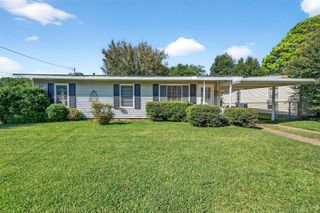 606 S Gordon Street, Sherman, TX 75092