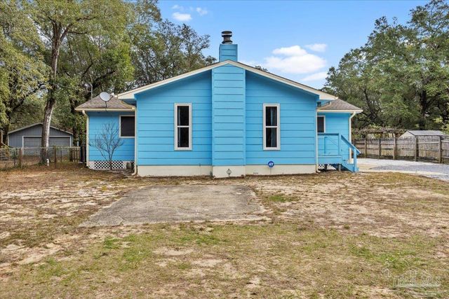 3060 Safronia Shores Rd, Navarre, FL 32566