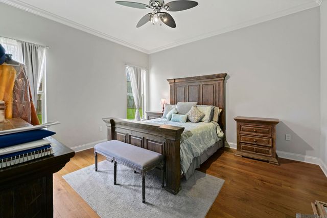 7246 Marshall Bond Dr, Zachary, LA 70791