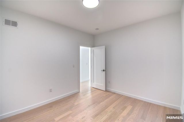 35 Henry Avenue 2nd Floor, Palisades Park, NJ 07650