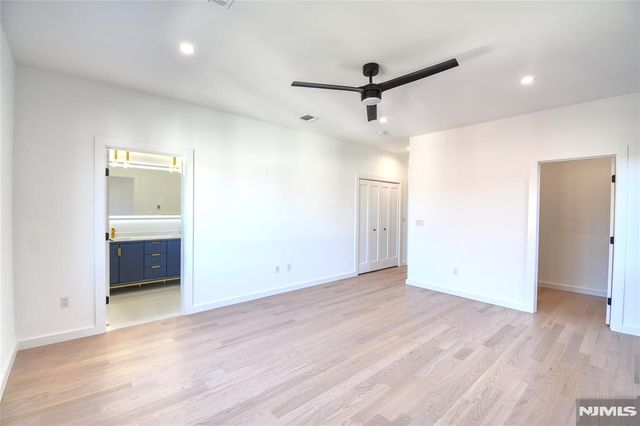 35 Henry Avenue 2nd Floor, Palisades Park, NJ 07650