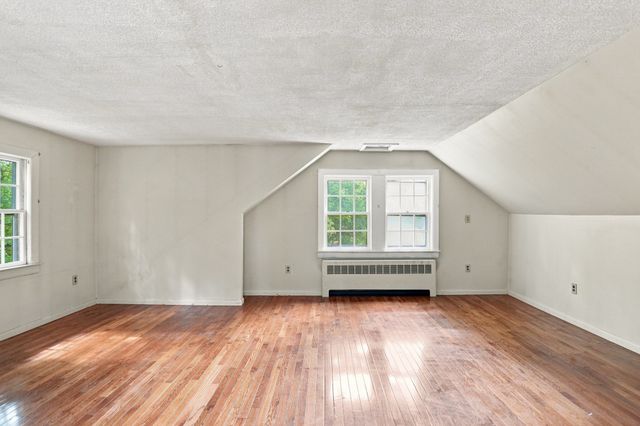 38 Millham St, Marlborough, MA 01752