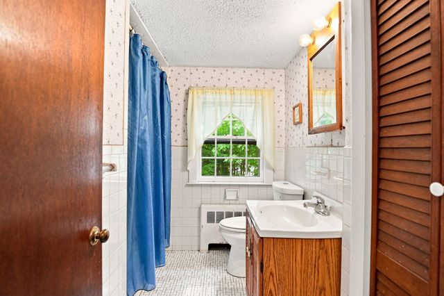 38 Millham St, Marlborough, MA 01752