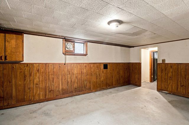 38 Millham St, Marlborough, MA 01752
