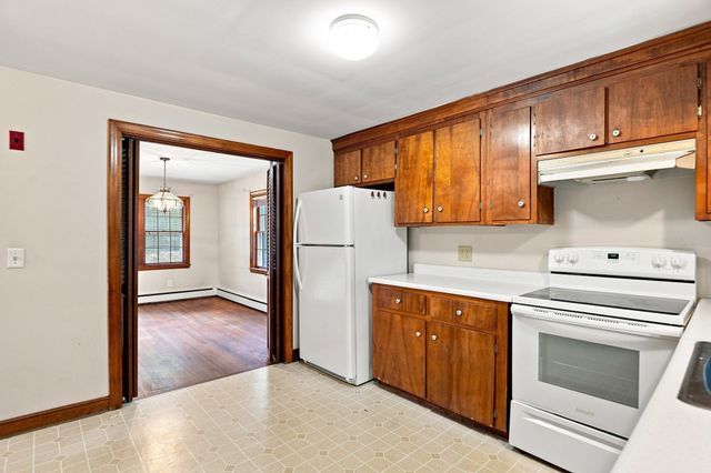 38 Millham St, Marlborough, MA 01752